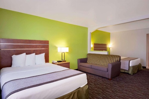 Days Inn & Suites by Wyndham Arcata image 25